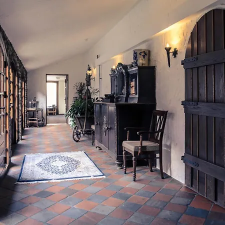 Restaurant De Roosterhoeve Hotell 4*