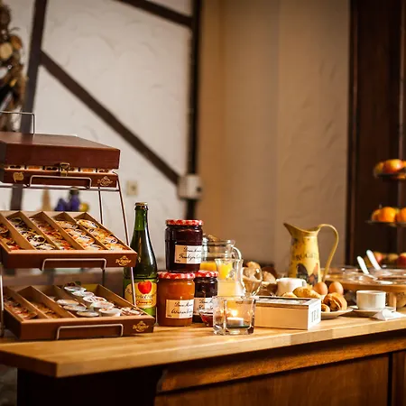 Restaurant De Roosterhoeve Hotell