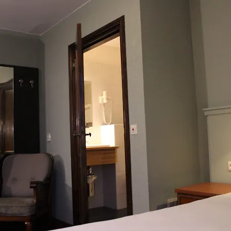 Restaurant De Roosterhoeve Roosteren