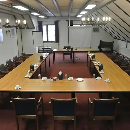 Restaurant De Roosterhoeve 4*