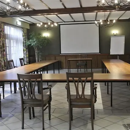 Restaurant De Roosterhoeve Hotel Roosteren