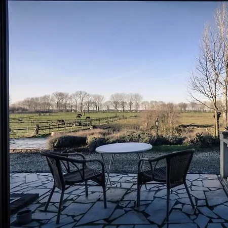 Restaurant De Roosterhoeve 4*