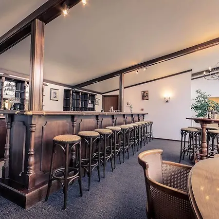 Restaurant De Roosterhoeve Roosteren