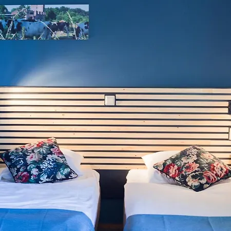 Restaurant De Roosterhoeve Hotell Roosteren