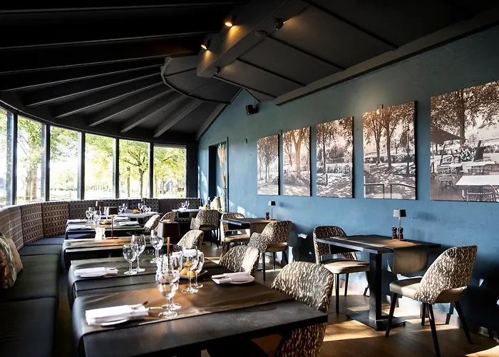 Отель Restaurant De Roosterhoeve