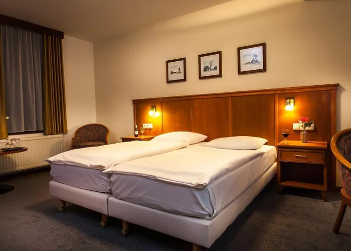 Hotel Restaurant De Roosterhoeve Roosteren