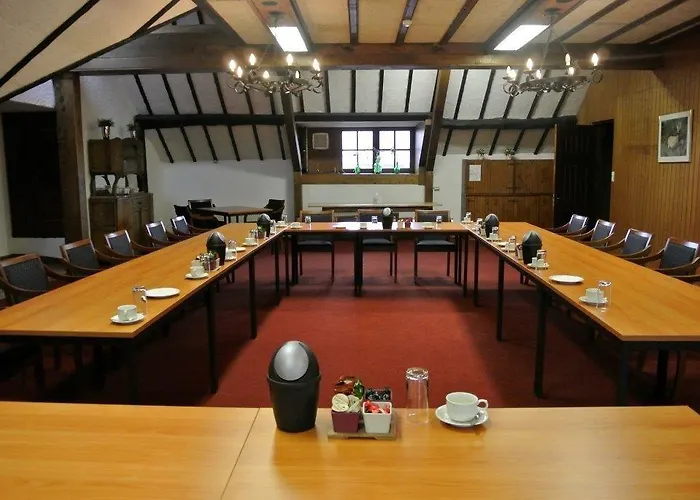 Hotel Restaurant De Roosterhoeve 4*