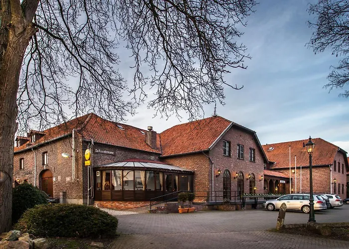 Hotel Restaurant De Roosterhoeve 4*