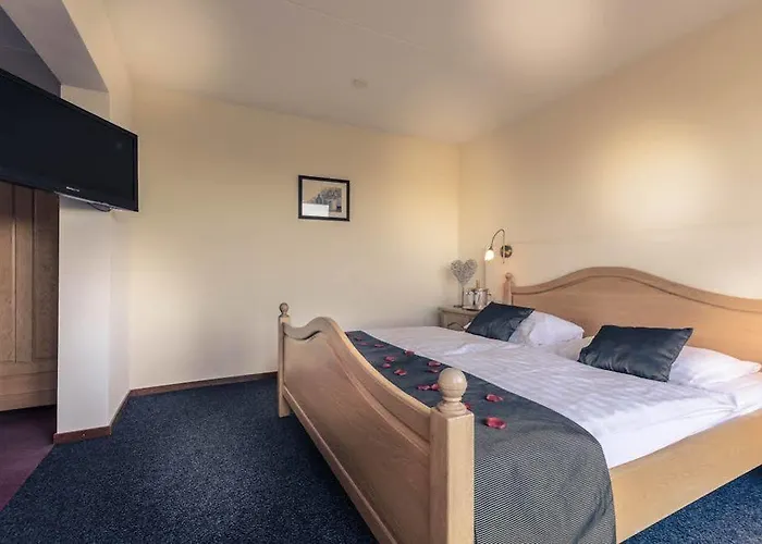 Restaurant De Roosterhoeve Roosteren