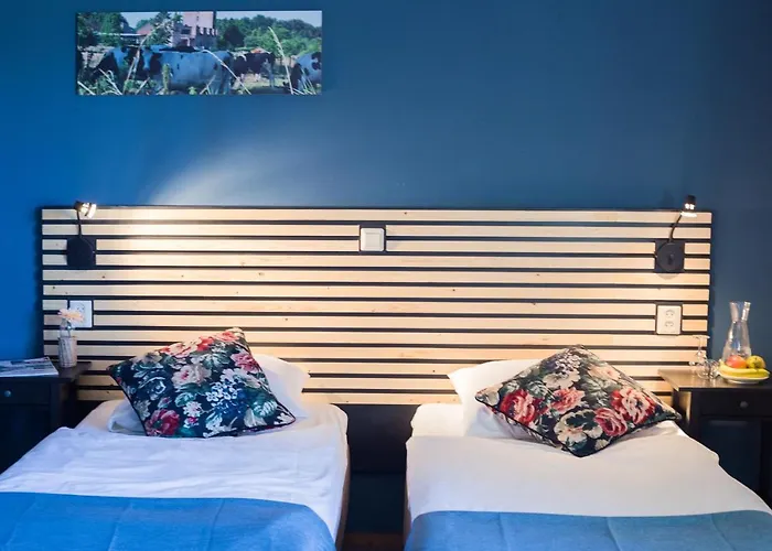 Restaurant De Roosterhoeve Hotel Roosteren