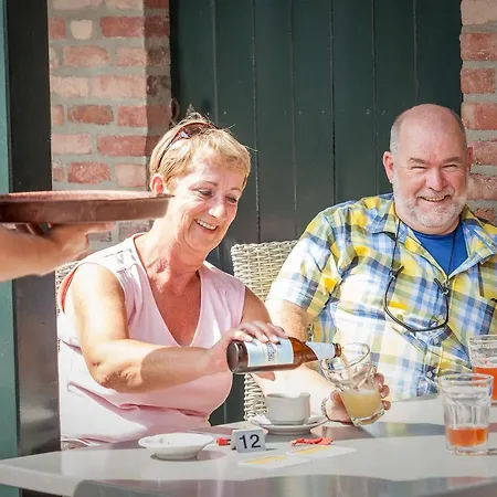 Restaurant De Roosterhoeve 4* Roosteren