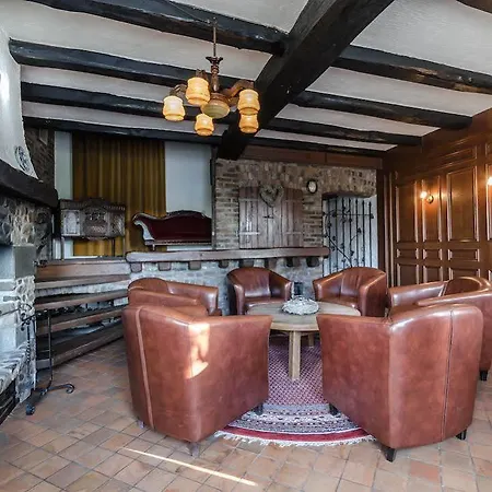 Restaurant De Roosterhoeve 4*